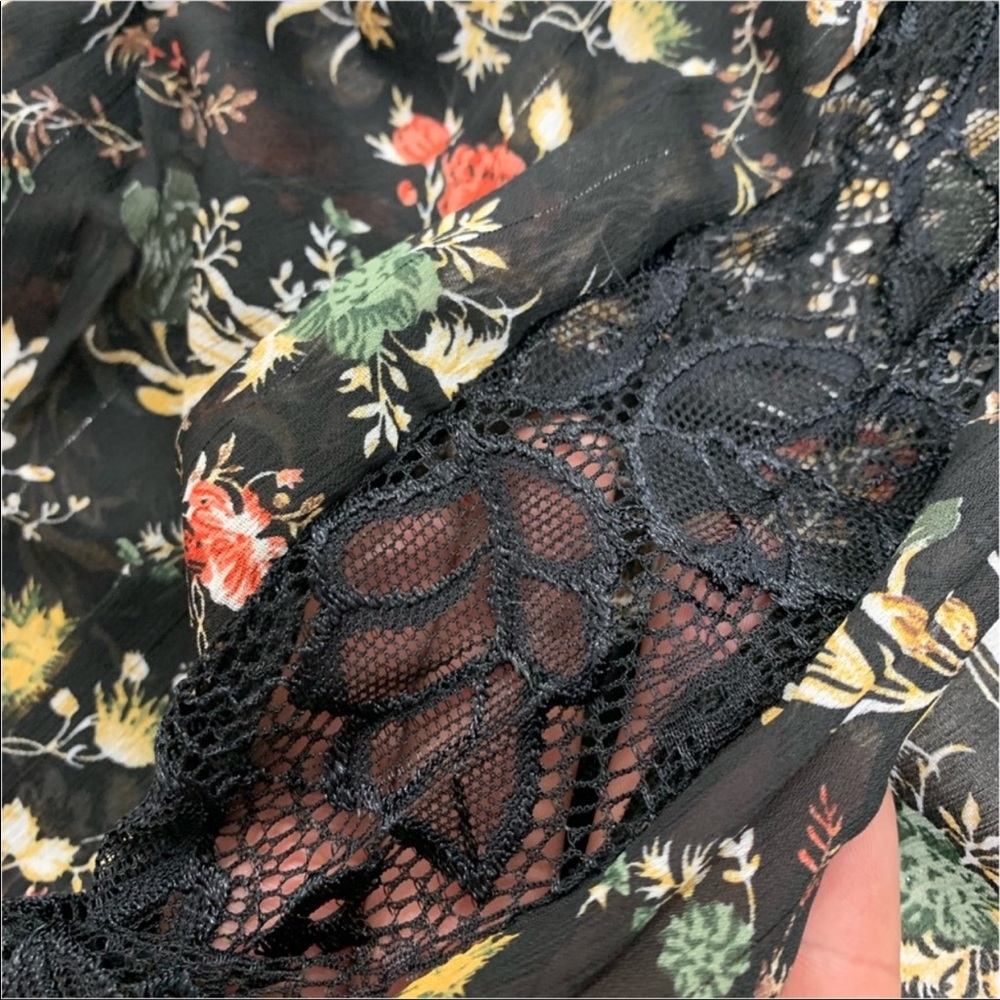 🌟Sam Edelman Robe🌟 - Picture 3 of 4